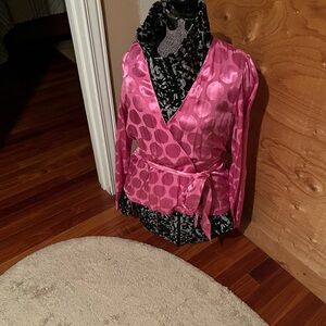 Chic NWT Pink Polka Dot Wrap Top size 6 Topshop